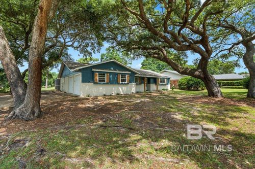 1409 E Fairway Dr, Gulf Shores, AL, 36542-4305 | Card Image