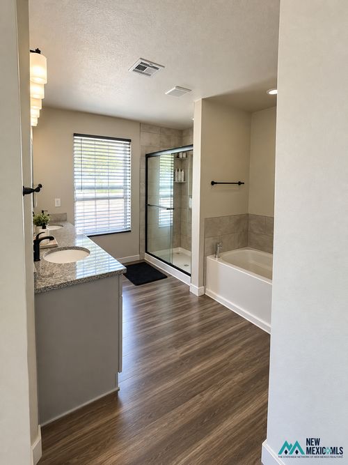 1136 E Aventura, Hobbs, NM, 88240 | Card Image