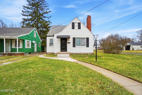 724 Brookley Blvd, Toledo, OH, 43607-3155 | Card Image