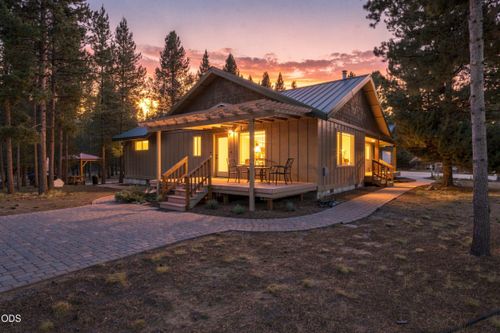 52216 Moose Rd, La Pine, OR, 97739-9883 | Card Image