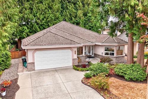 4484 210a St, Langley, BC, V3A8M2 | Card Image