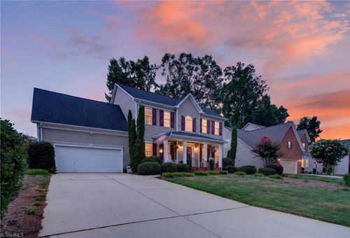 3674 Oak Chase Dr, High Point, NC, 27265-8170 | Card Image