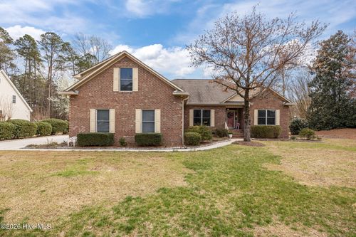202 Geneva Ct, New Bern, NC, 28562-7064 | Card Image