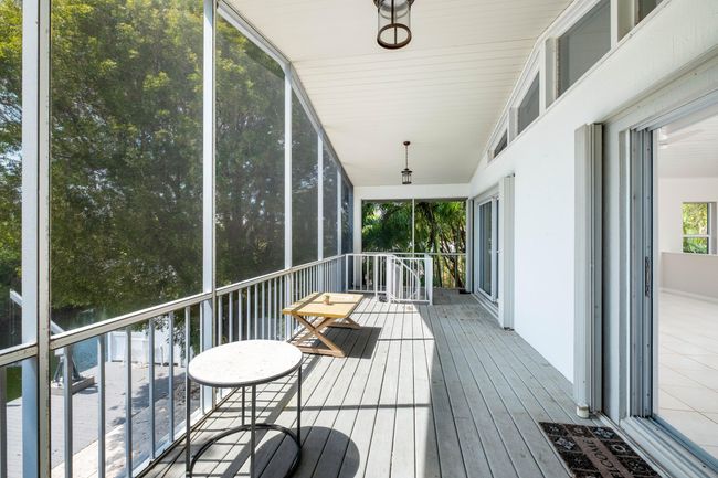 Porch | Image 22