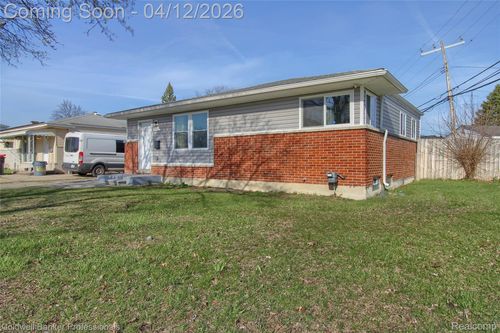 1385 Berkshire St, Westland, MI, 48186-5366 | Card Image