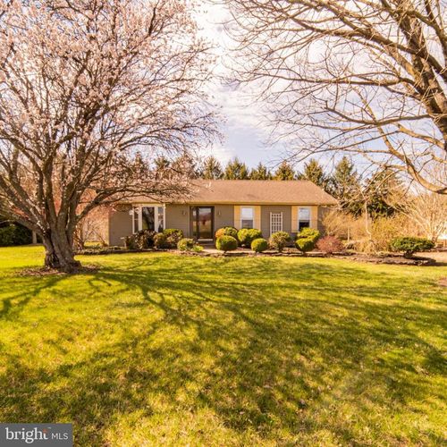 1112 Mullica Hill Rd, Mullica Hill, NJ, 08062-4722 | Card Image