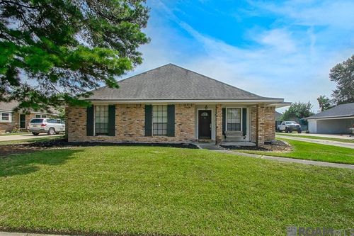 5029 Herridge Dr, Baton Rouge, LA, 70817-2026 | Card Image