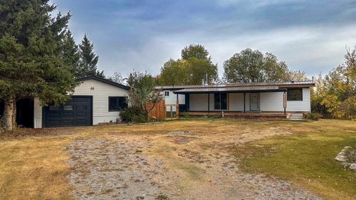 {{alt}} | Card Image