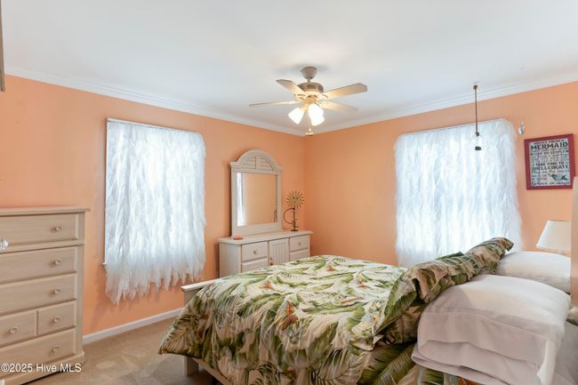 802 E Oak Island Dr, House other with 3 bedrooms, 2 bathrooms and null parking in Oak Island NC | Image 21