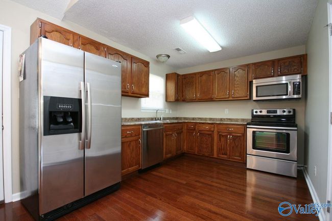 210 Knox Creek Trl Nw, House other with 3 bedrooms, 2 bathrooms and null parking in Madison AL | Image 4