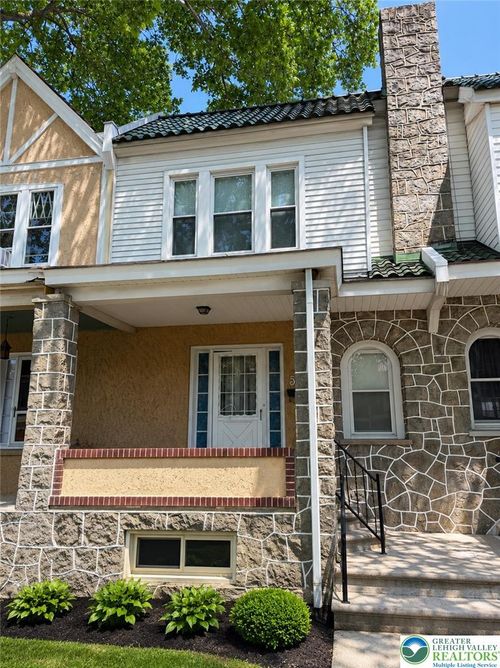 519 N Saint George St, Allentown, PA, 18104-5032 | Card Image