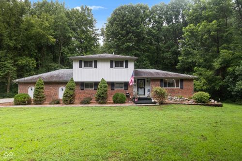 7502 Lion Dr, Nineveh, IN, 46164-9259 | Card Image