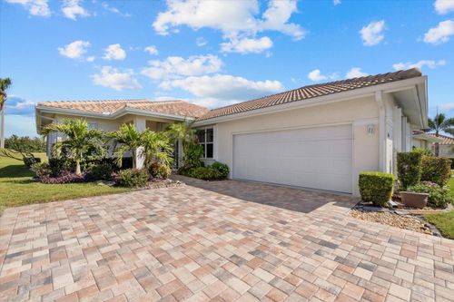 6766 Greenview Ln, ENGLEWOOD, FL, 34224-7671 | Card Image
