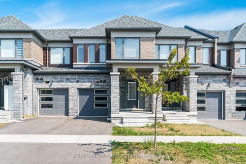 76 Valleybrook Rd, Barrie, ON, L9J0L6 | Card Image
