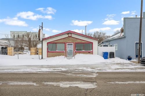 254 Railway Ave, Southey, SK, S0G4P0 | Card Image
