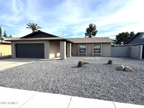 931 W Posada Ave, Mesa, AZ, 85210-8261 | Card Image