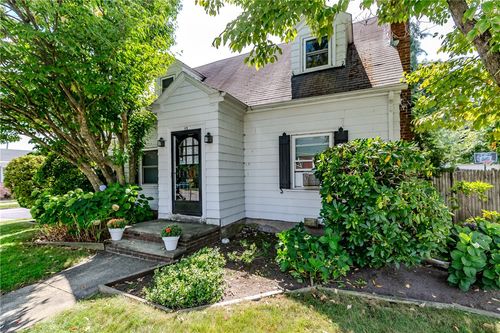 10 Justice St, Providence, RI, 02908-4205 | Card Image