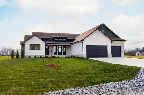 224 Cedar Ranch St, Derby, KS, 67037-7713 | Card Image