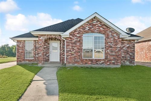 3309 Saint Marie Dr, Meraux, LA, 70075-2298 | Card Image