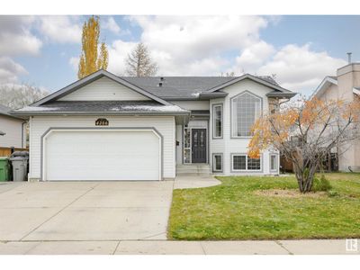 4206 43 Ave, House other with 4 bedrooms, 3 bathrooms and null parking in Beaumont AB | Image 2