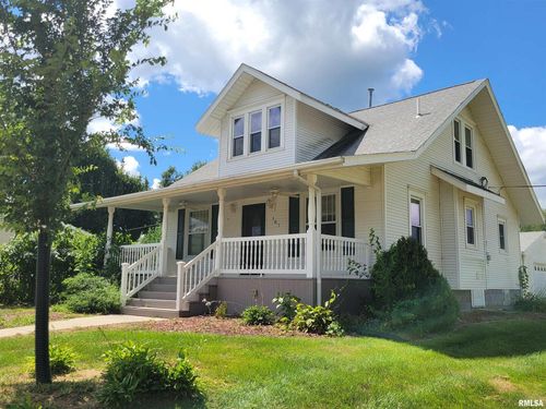 187 3rd St, Calamus, IA, 52729-9003 | Card Image