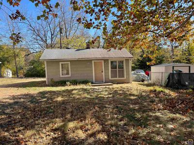 2740 Se Adams St, House other with 1 bedrooms, 1 bathrooms and null parking in Topeka KS | Image 1