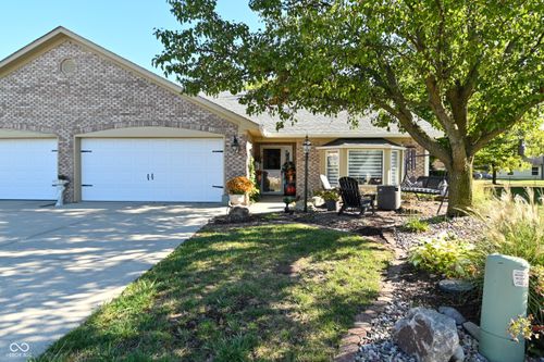 269 Lake View Ct, Avon, IN, 46123-1270 | Card Image