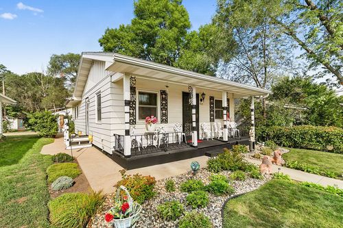 1025 35th Ave N, Saint Cloud, MN, 56303-2136 | Card Image