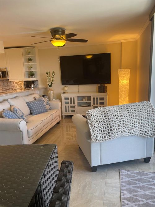 apt-606-1731 Se 15th St, Fort Lauderdale, FL, 33316-3037 | Card Image
