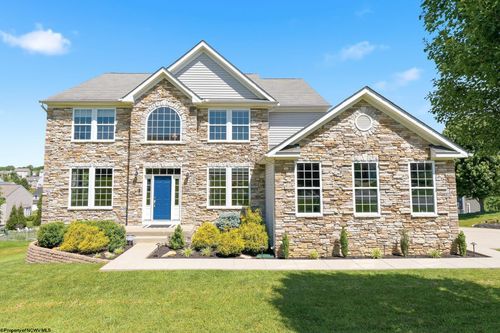 600 Hayfield Street, Morgantown, WV, 26508 | Card Image