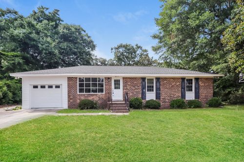 7613 Driftwood Dr, Myrtle Beach, SC, 29572-4153 | Card Image