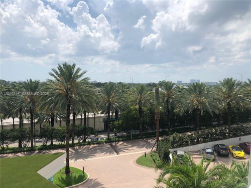 427-10275 Collins Ave, Bal Harbour, FL, 33154-1459 | Card Image