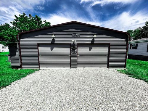6 Foothills Trl, Linn Valley, KS, 66040-5210 | Card Image