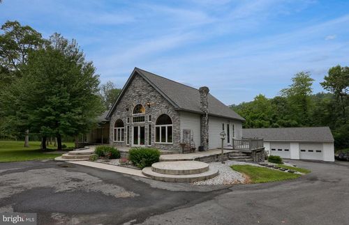 2287 Laurel Rd, NARVON, PA, 17555-9734 | Card Image