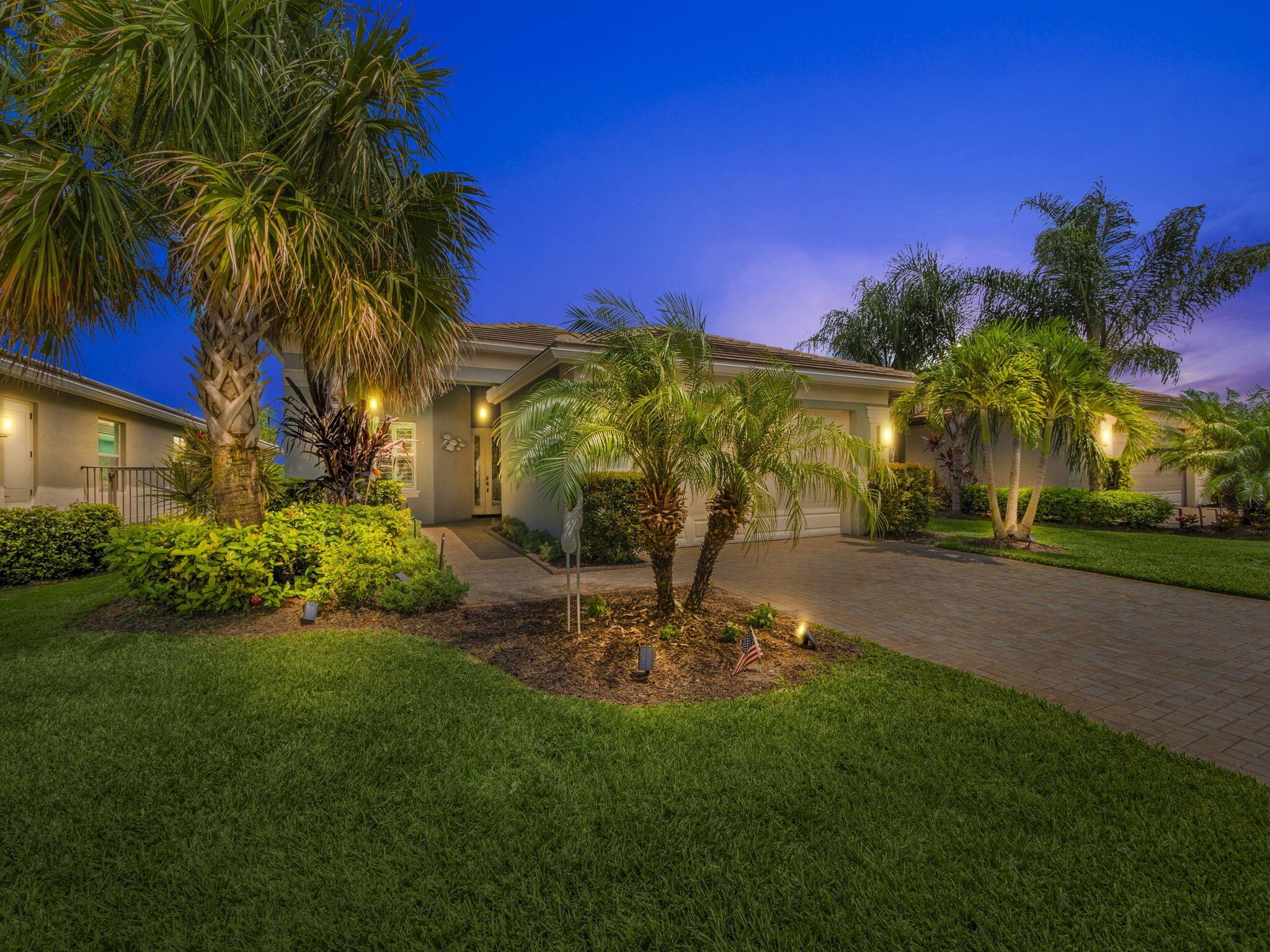 Golden Falls Ln, Port Street Lucie, FL 34987