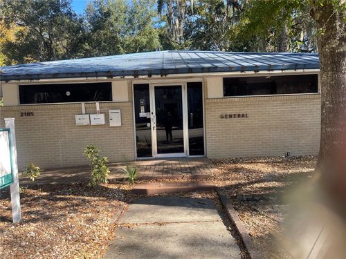 2105 S Park Ave, Sanford, FL, 32771-4349 | Card Image