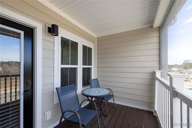 Screened Balcony | Image 22