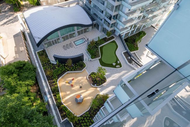 1104 - 13778 100 Ave, Condo with 2 bedrooms, 2 bathrooms and 1 parking in Surrey BC | Image 20