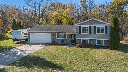 11108 Berry St, Berrien Springs, MI, 49103-1501 | Card Image