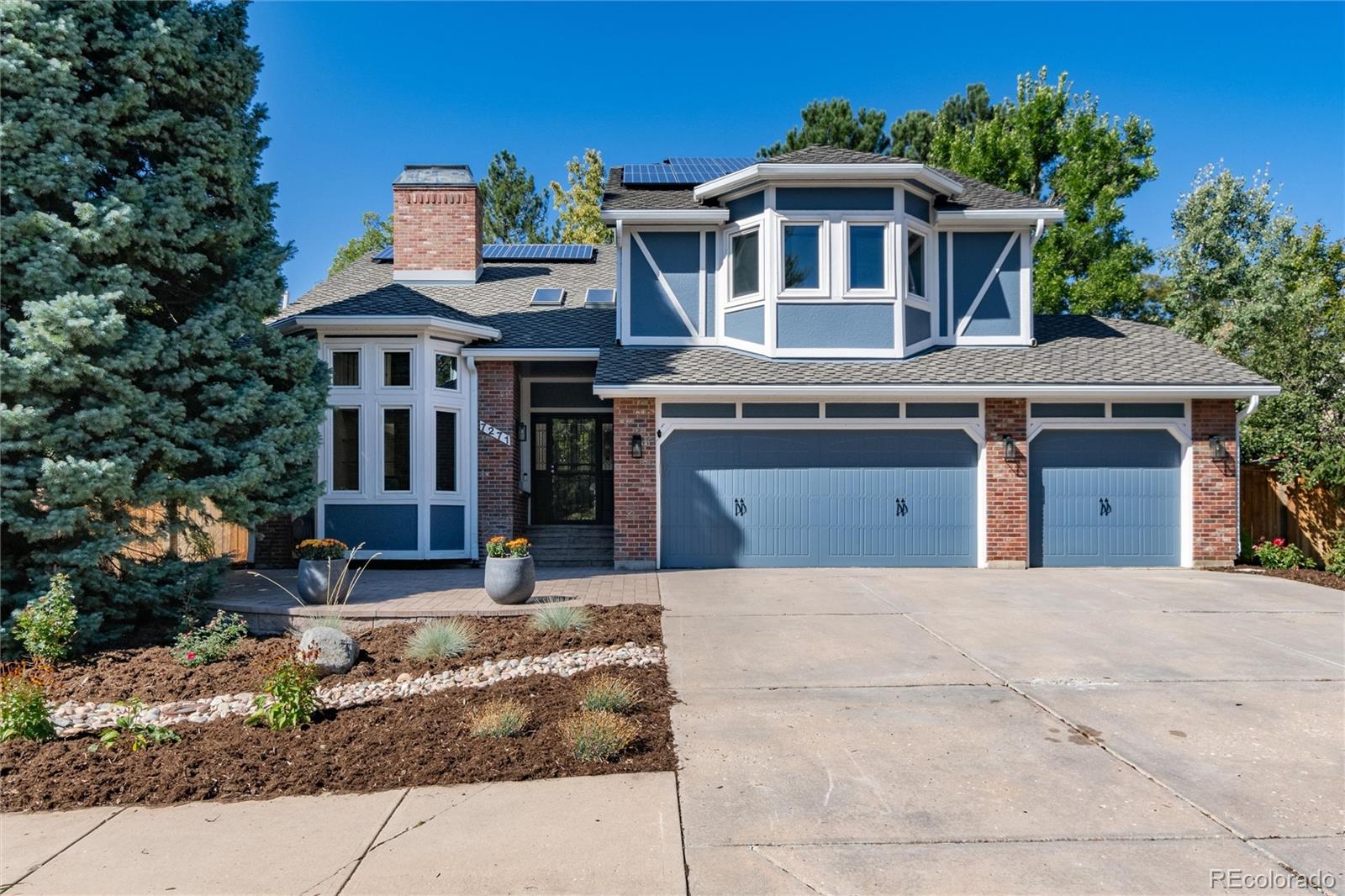 Sundown Cir, Littleton, CO 80120