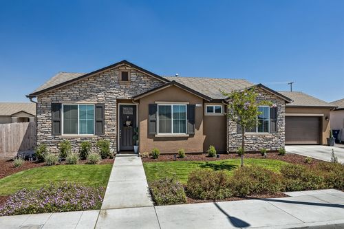 3200 Seymour St, Tulare, CA, 93274-1192 | Card Image