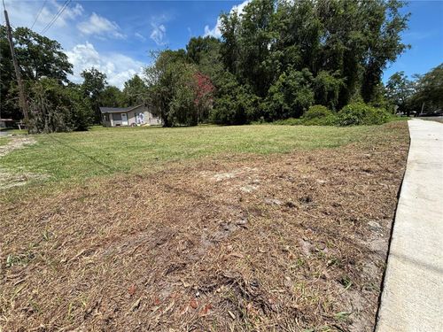 449 Stone St, Wildwood, FL, 34785 | Card Image
