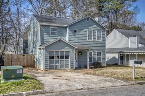 1049 Autumn Crest Dr, Stone Mountain, GA, 30083-5154 | Card Image