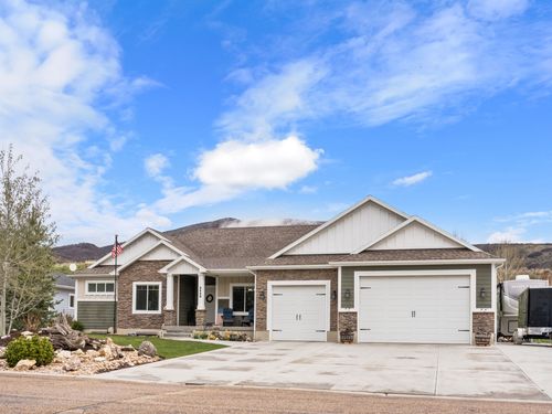 4548 N Sheep Creek Dr, Eden, UT, 84310-4301 | Card Image