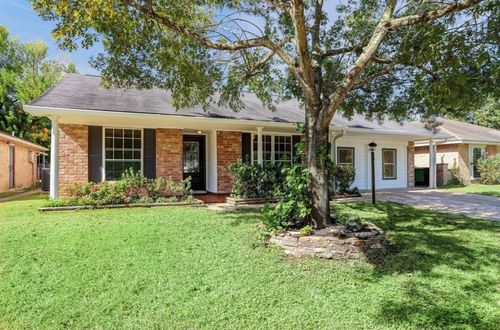 15103 Weil Pl, Houston, TX, 77060-5147 | Card Image