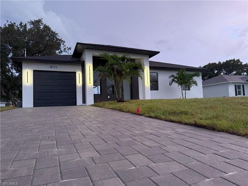 4111 11th St Sw, LEHIGH ACRES, FL, 33976-2737 | Card Image