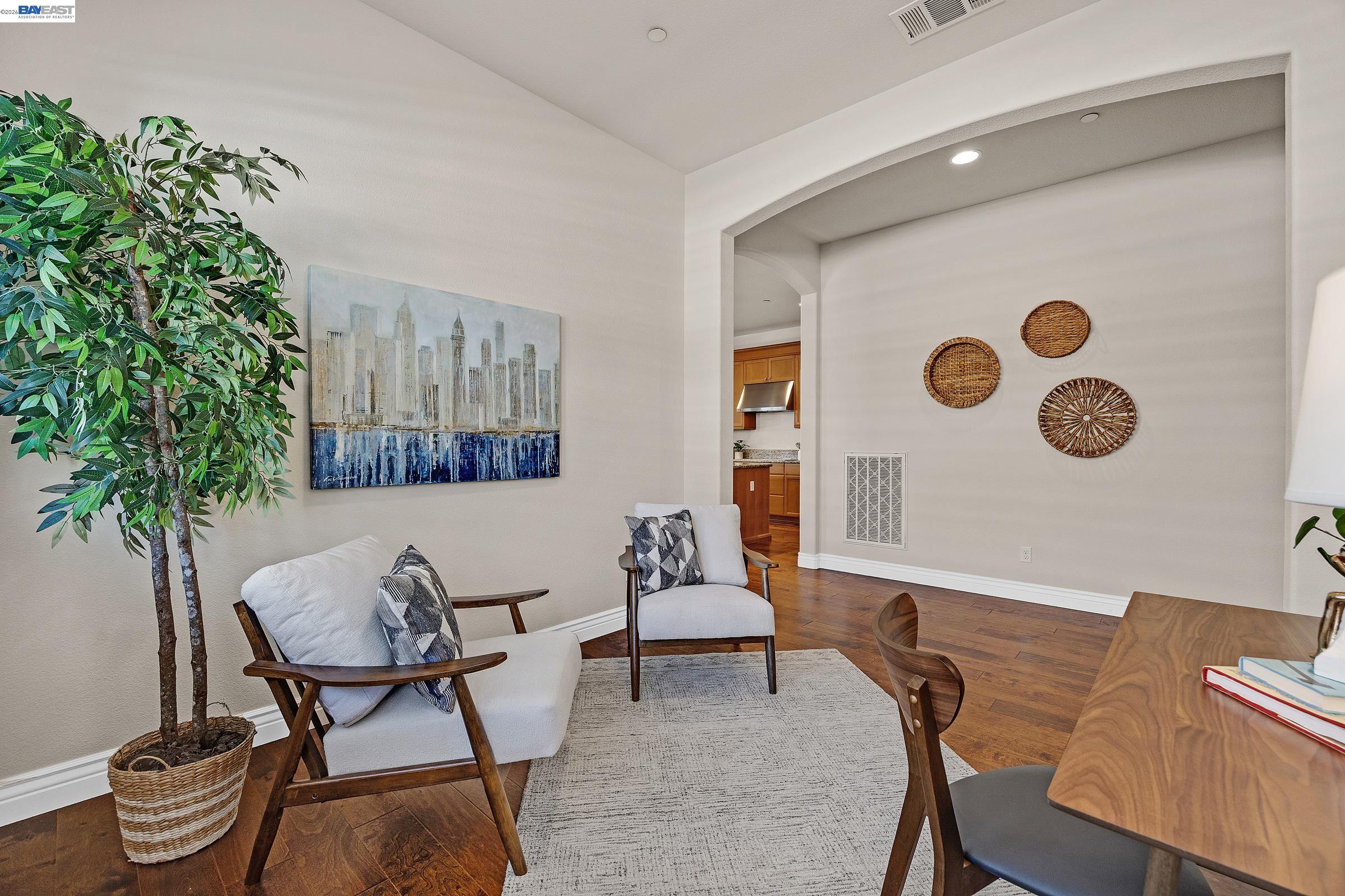Residential in Brentwood 4