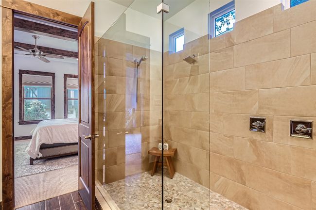 UNIT-103 - 2217 Seabiscuit Cv, Condo with 4 bedrooms, 5 bathrooms and 4 parking in Spicewood TX | Image 20