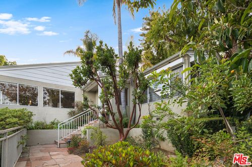 1211 Hilldale Ave, West Hollywood, CA, 90069-4907 | Card Image