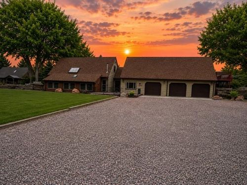 111 Cottonwood Ter, Torrington, WY, 82240-3701 | Card Image